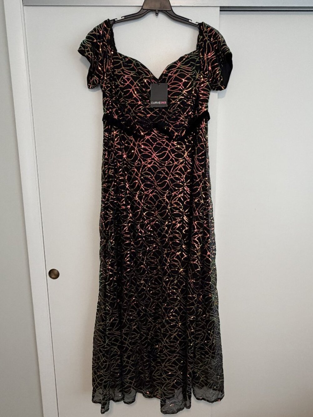 Curveins Maxi Dress Women’s Plus Black Sequin Formal Off Shoulder Party Gown NWT